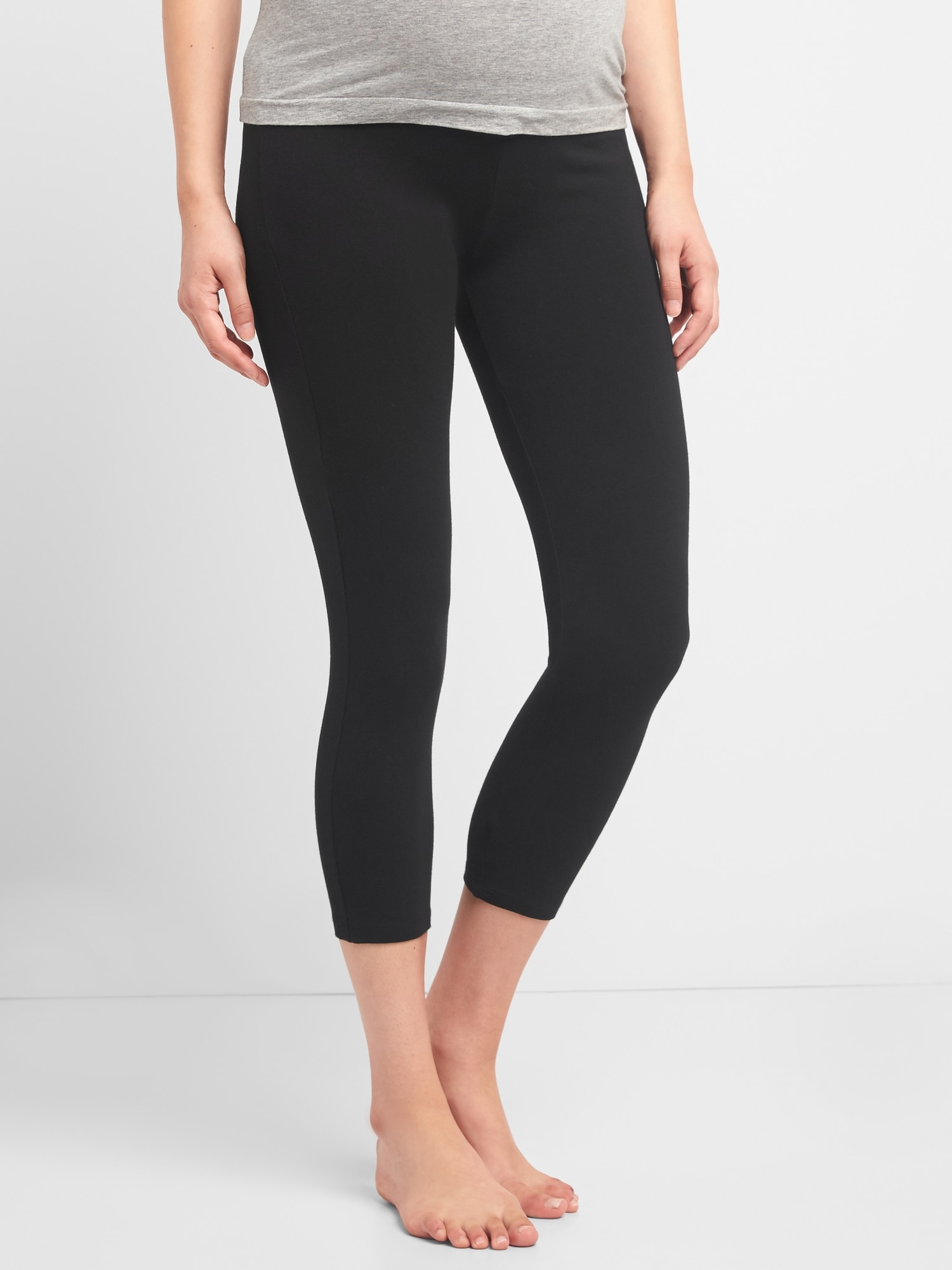 gap body capris