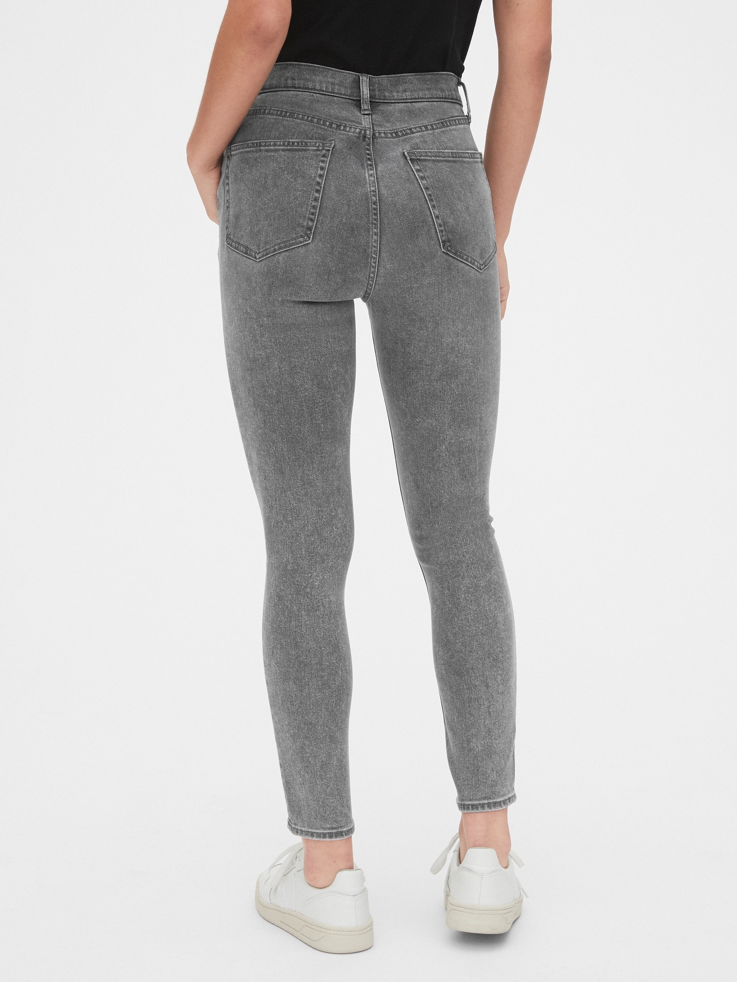 soft wear high rise true skinny jeans with secret smoothing pockets