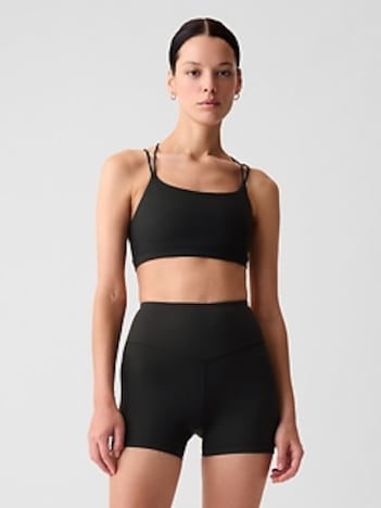 GapFit Power Medium Impact Strappy Sports Bra