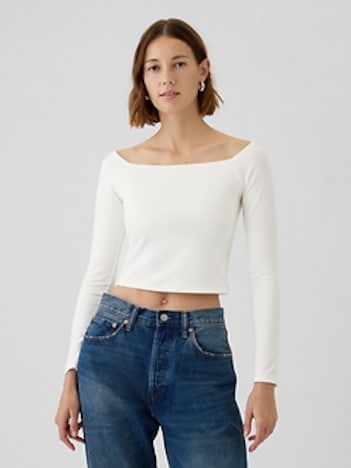 Modern Cropped Off-Shoulder T-Shirt