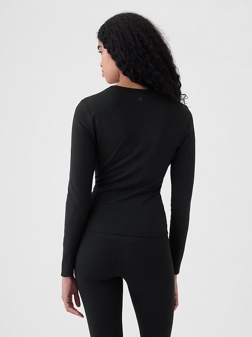 Image number 2 showing, GapFit Smooth T-Shirt