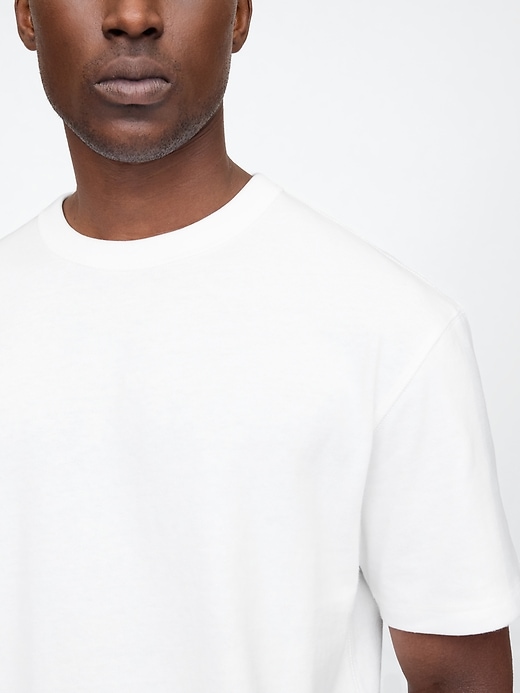 Image number 4 showing, Heavyweight Crop T-Shirt