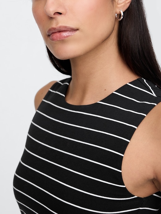 Image number 4 showing, CloseKnit Jersey Crop Tank Top