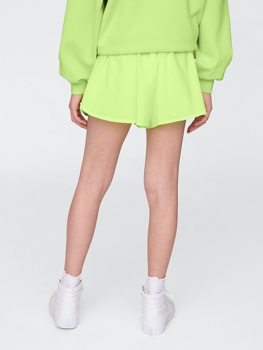 Image number 4 showing, Kids Quick-Dry Butterfly-Hem Run Shorts