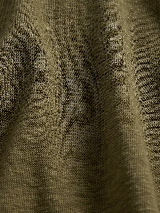 Image number 4 showing, Linen-Blend V-Neck Crop T-Shirt