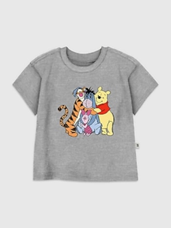 Toddler Winnie the Pooh Hugs Graphic T-Shirt