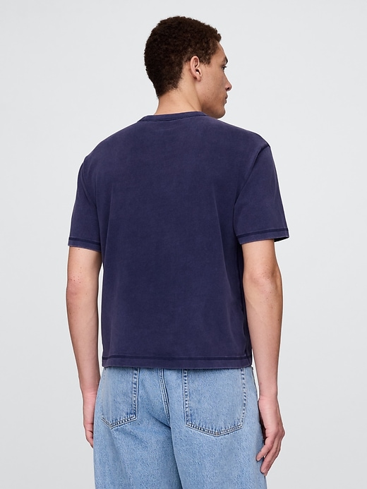 Image number 3 showing, Adult Heavyweight Crop T-Shirt