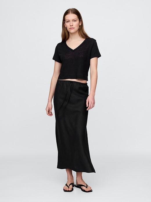 Image number 2 showing, Linen-Blend V-Neck Crop T-Shirt