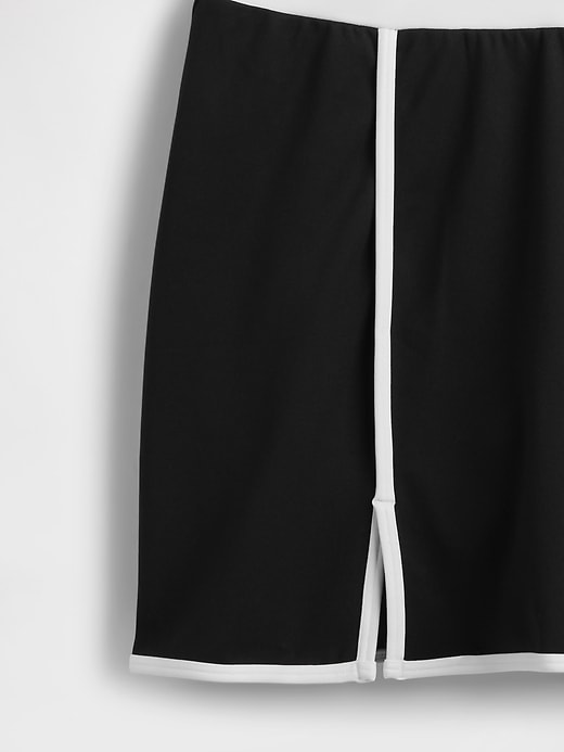 Image number 4 showing, GapFit Power Exercise Skort