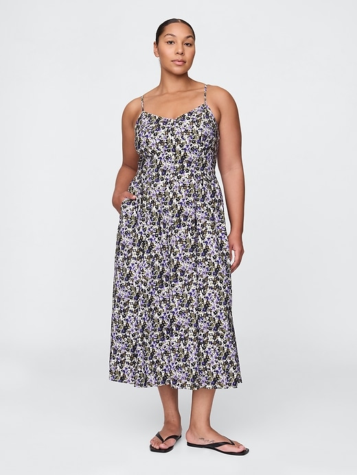 Image number 4 showing, Floral V-Neck Maxi Dress