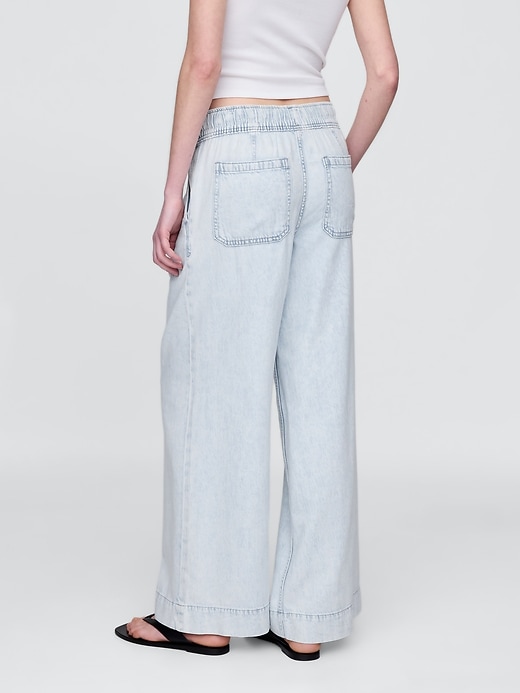 Image number 4 showing, Mid Rise UltraSoft Easy Baggy Jeans