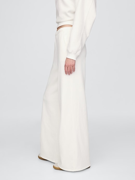 Image number 3 showing, VintageSoft Baggy Wide-Leg Sweatpants