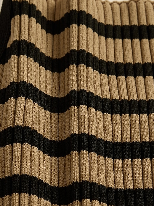 Image number 5 showing, Rib Sweater Crop Tank Top