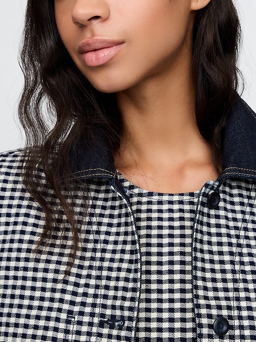 2 of 8 showing, with the color Blue gingham of product Gap × DÔEN Gingham Denim Jacket