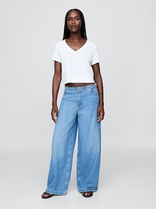 Image number 2 showing, Linen-Blend V-Neck Crop T-Shirt