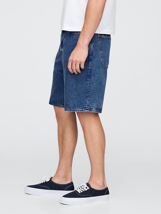 Image number 3 showing, '90s Loose Denim Shorts