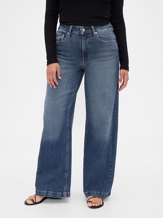 Image number 2 showing, Curvy High Rise Stride Wide-Leg Jeans