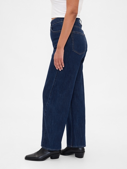 Image number 3 showing, Curvy High Rise Barrel Jeans