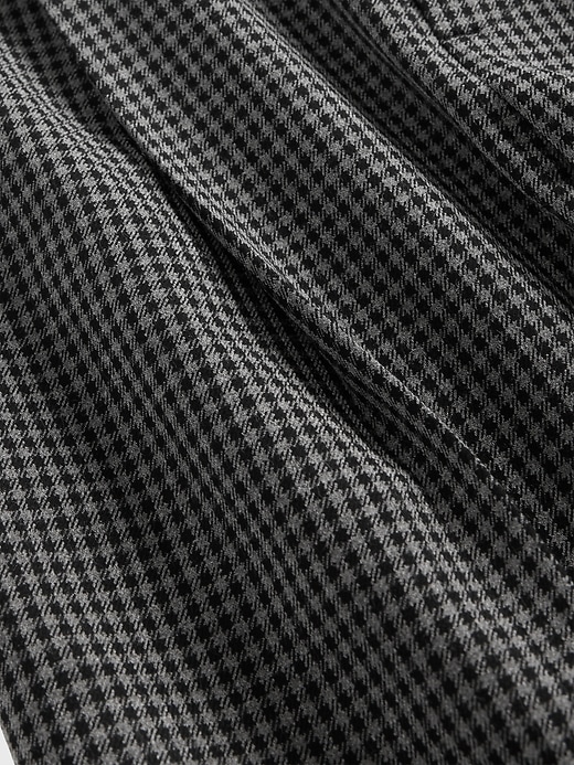 Image number 9 showing, 365 Low Rise Brushed Twill Pleated Trousers