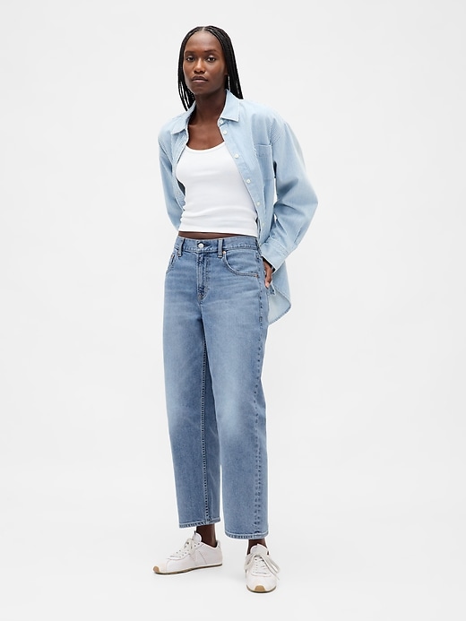 Image number 3 showing, Mid Rise Relaxed Crop Jeans