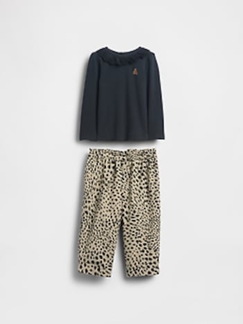 Baby Eyelet Collar Outfit Set