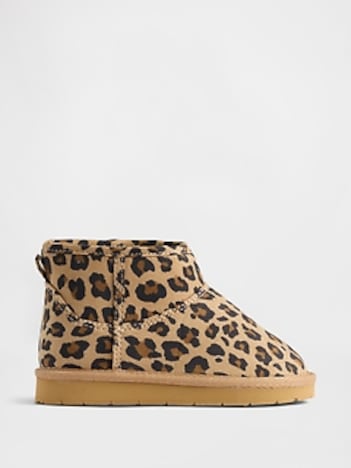 Toddler Vegan Suede Sherpa-Lined Boots