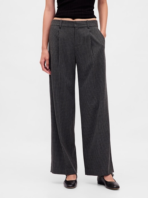 Image number 2 showing, 365 Low Rise Brushed Twill Pleated Trousers