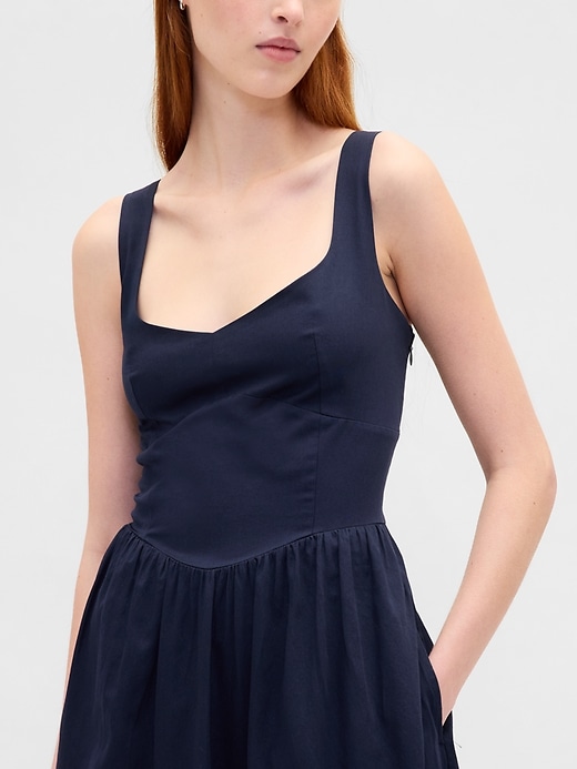 Image number 4 showing, Seamed Drop-Waist Maxi Dress