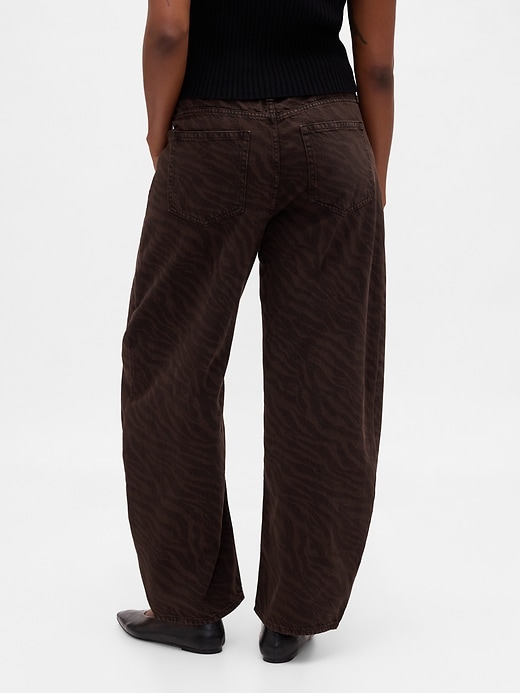 Image number 6 showing, High Rise Barrel Jeans