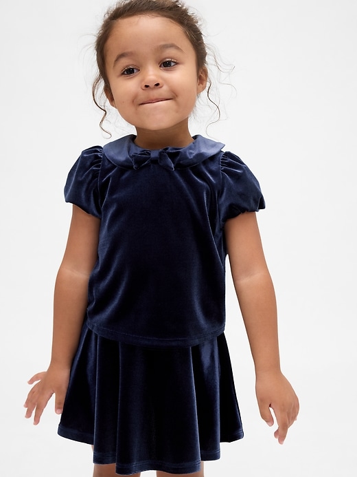 Image number 1 showing, Baby & Toddler Velour Bow Outfit Set