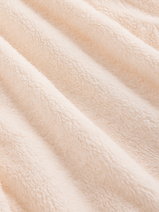 Image number 2 showing, Oversized Sherpa Robe