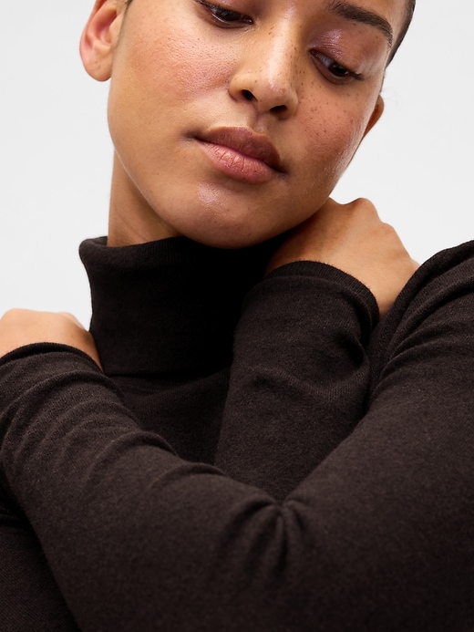 Image number 4 showing, CashSoft Stretch Turtleneck Sweater
