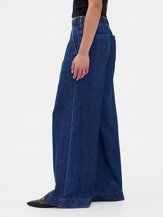 Image number 3 showing, Mid Rise UltraSoft Pleated Baggy Jeans