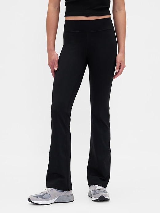 Image number 2 showing, GapFit Low Rise Power Flare Leggings