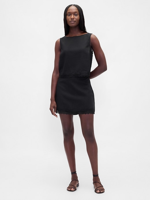 Image number 2 showing, Linen-Blend Lace-Hem Crop Shell Top