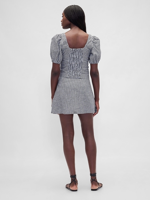 Image number 2 showing, Low Rise Linen-Blend Mini Skort